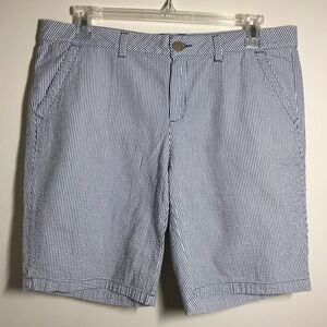 New Liz Claiborne Bermuda Shorts 16 Seersucker Blue White Stripes